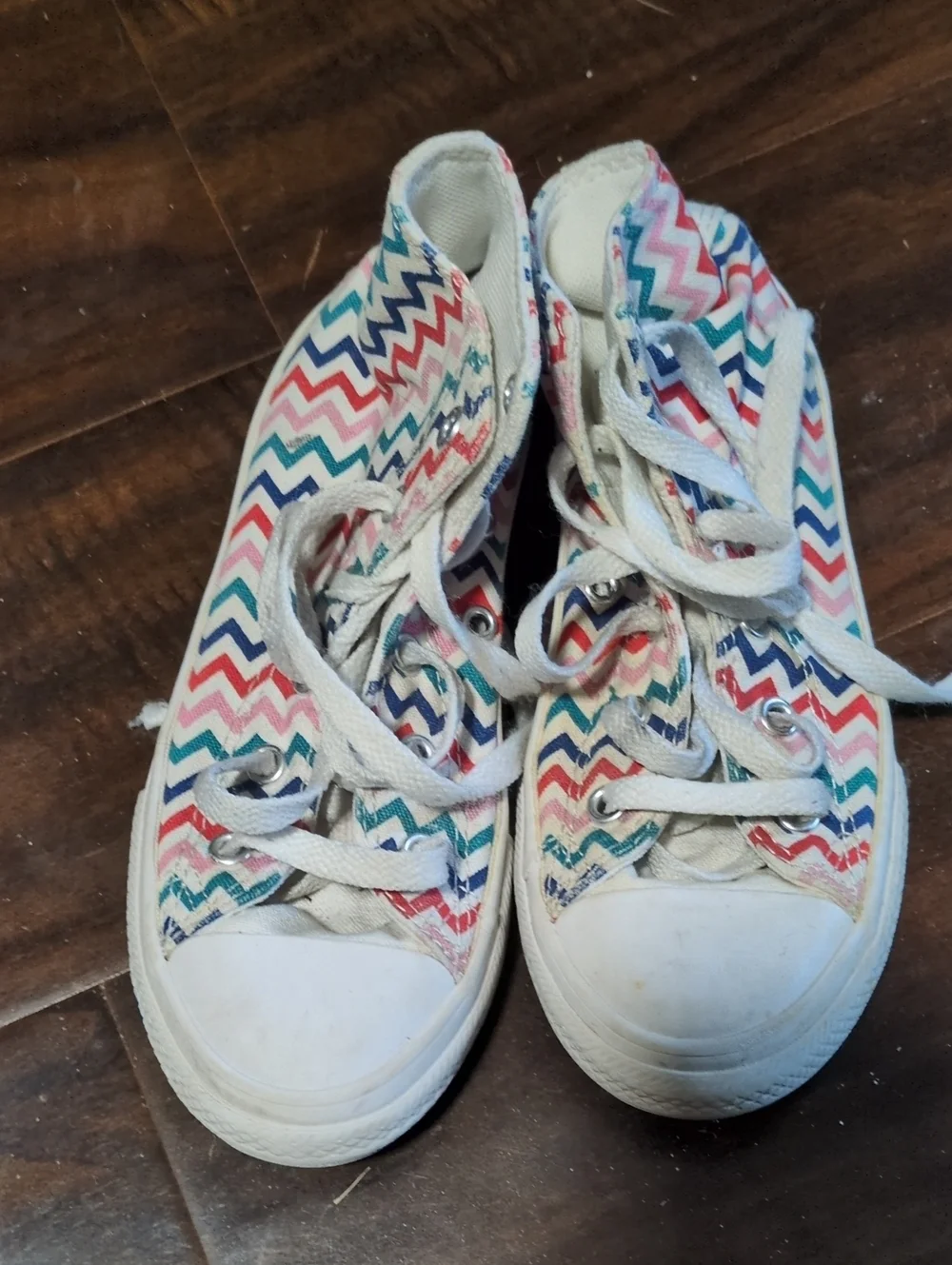 Converse Kids Chevron Pattern Sneakers in Pink, Teal, Navy and White